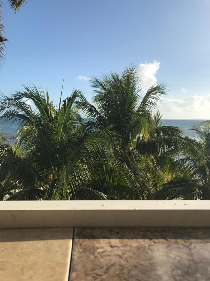 Front Private With Shared Bathroom Appartement *