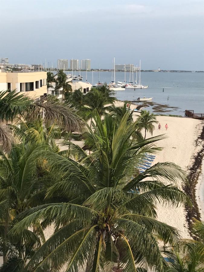 Apartamento Front Private With Shared Bathroom *