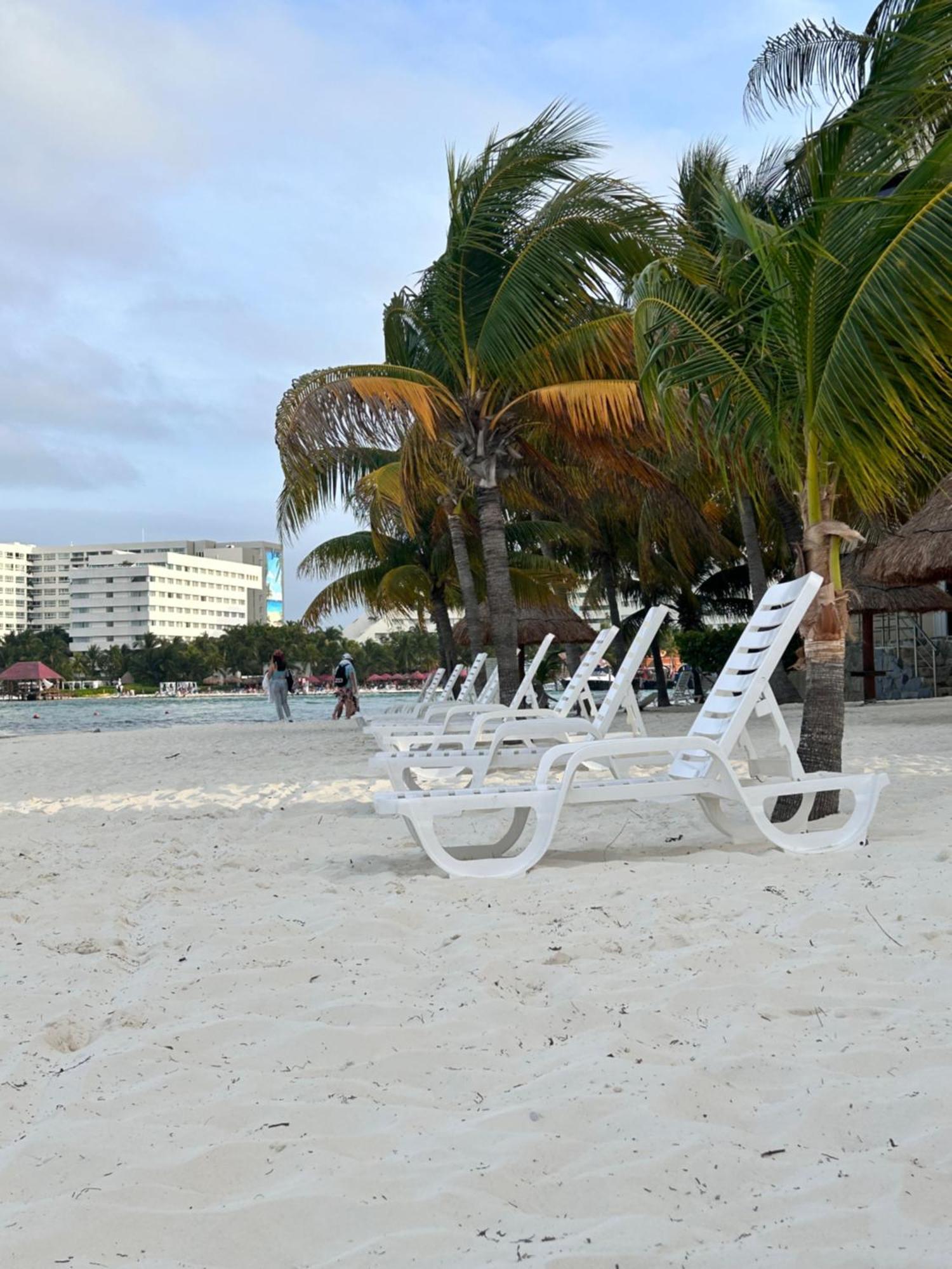Apartamento Front Private With Shared Bathroom Cancún